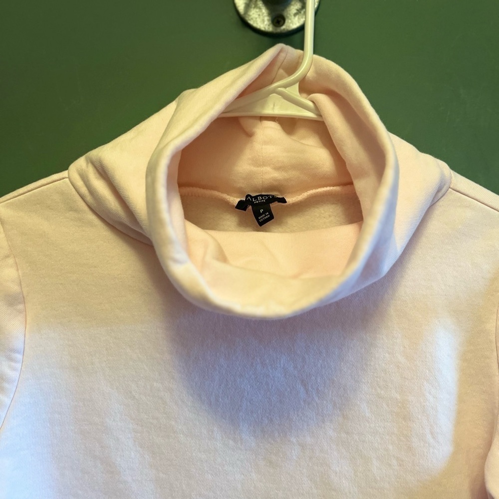 Talbots size P (0-2) pale pink cowl neck top/ sweatshirt pale pink - Picture 5 of 11
